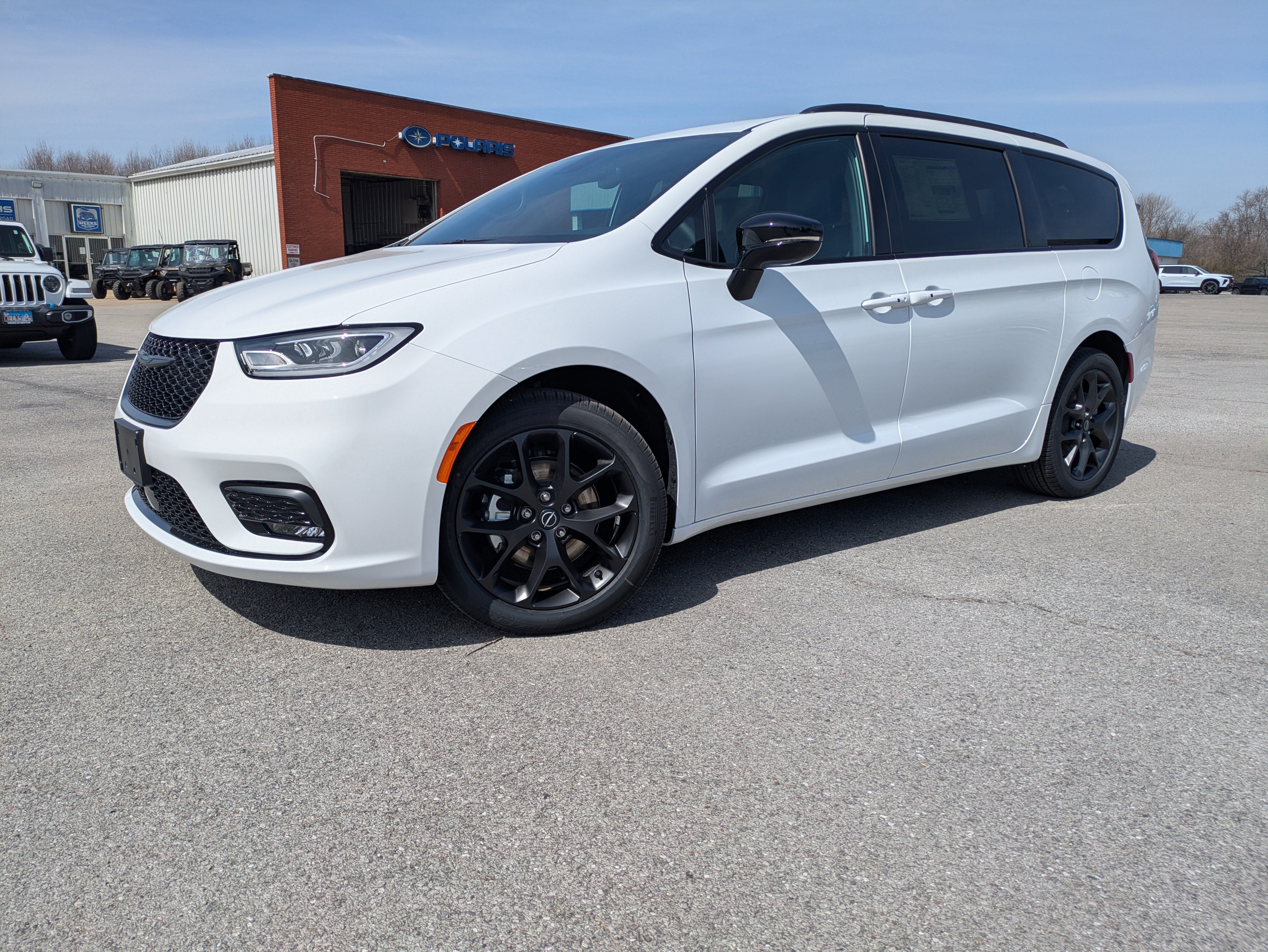 2026 Chrysler Pacifica PACIFICA SELECT in Bright White Clear-Coat Exterior Paint — front three-quarter view